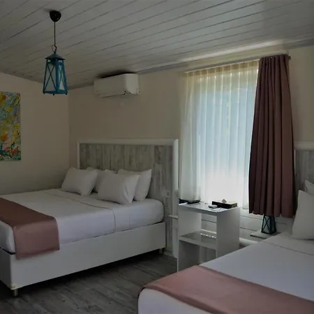 Le Petit Ve Bag Evi Bozcaada