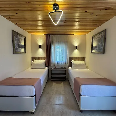 Le Petit Ve Bag Evi Otel Bozcaada